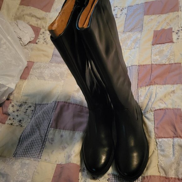 Naturallizer Tall Boots 6 1/2 wide calf (new in the box with tags) - Picture 1 of 4